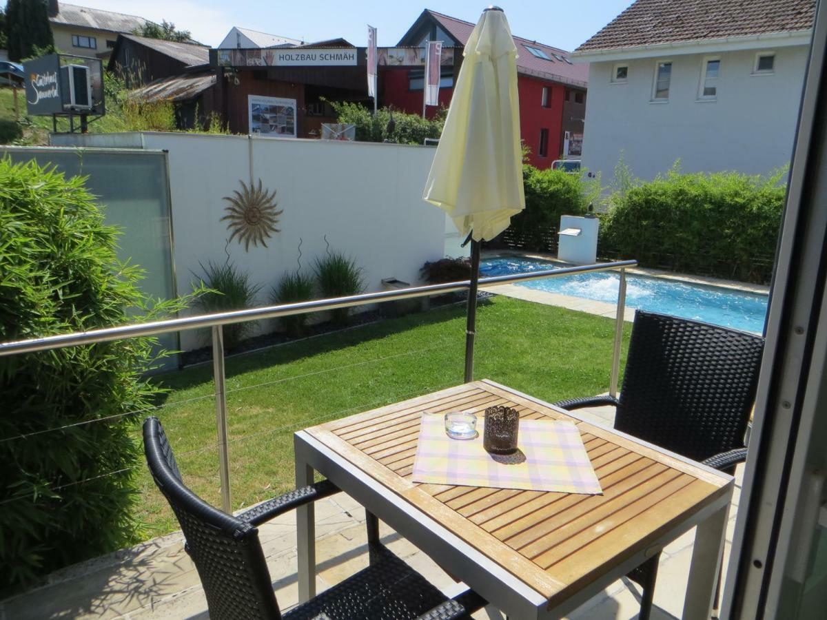 Gaestehaus Sommertal Mit Pool Im Garten, Eigener Parkplatz, 800M Zum Bodensee, 300M Zur Altstadt Meersburg Ngoại thất bức ảnh