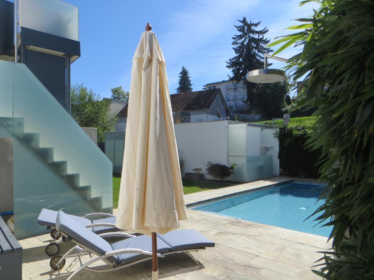 Gaestehaus Sommertal Mit Pool Im Garten, Eigener Parkplatz, 800M Zum Bodensee, 300M Zur Altstadt Meersburg Ngoại thất bức ảnh